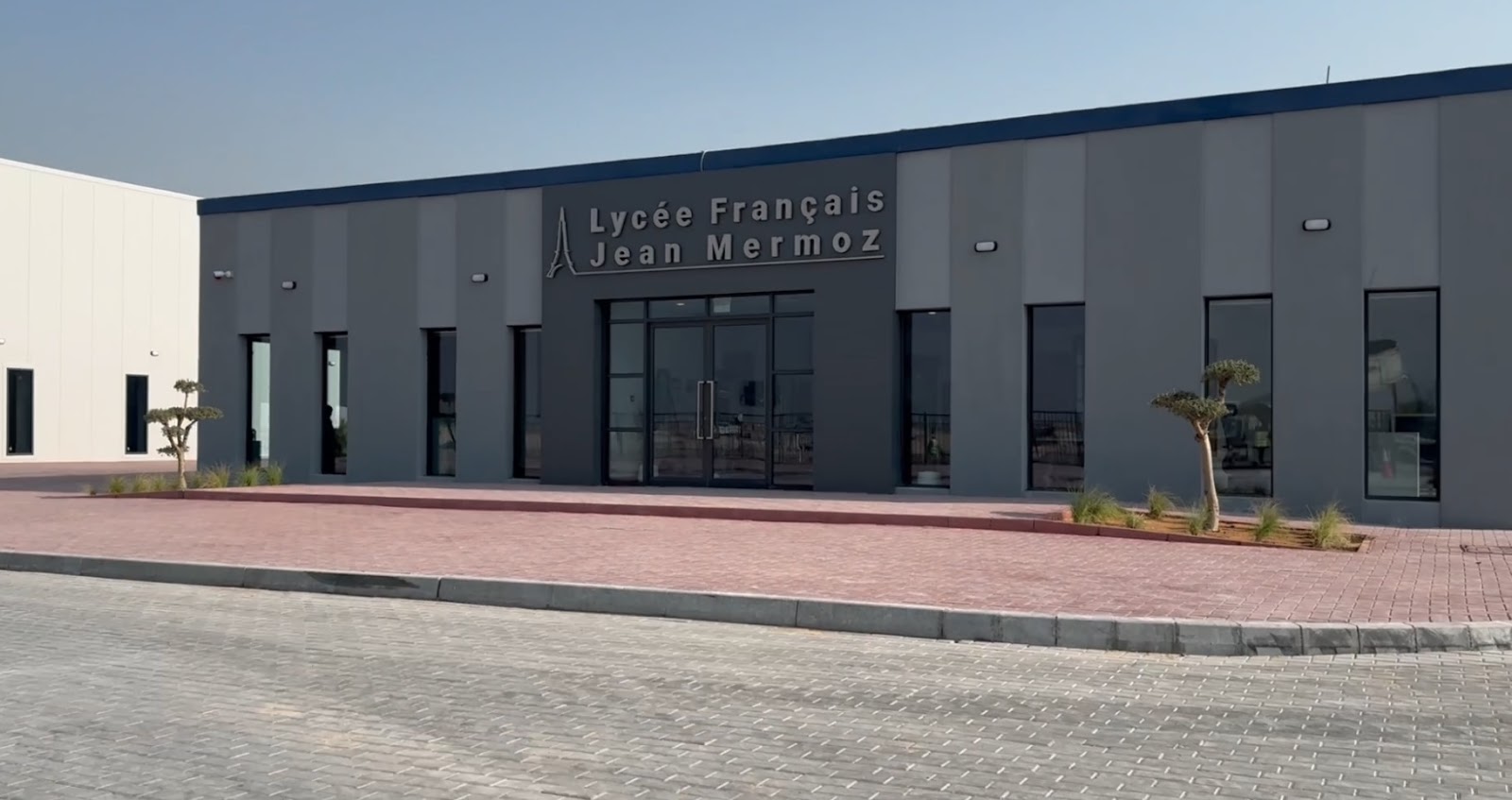 Lycee Francais Jean Mermoz South | Zavis